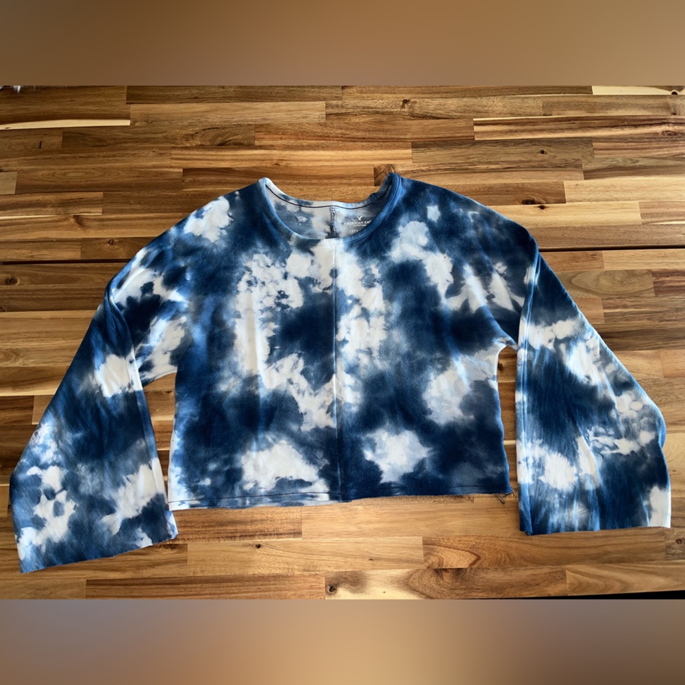 American Eagle Tie Dye Top Cropped Size Small